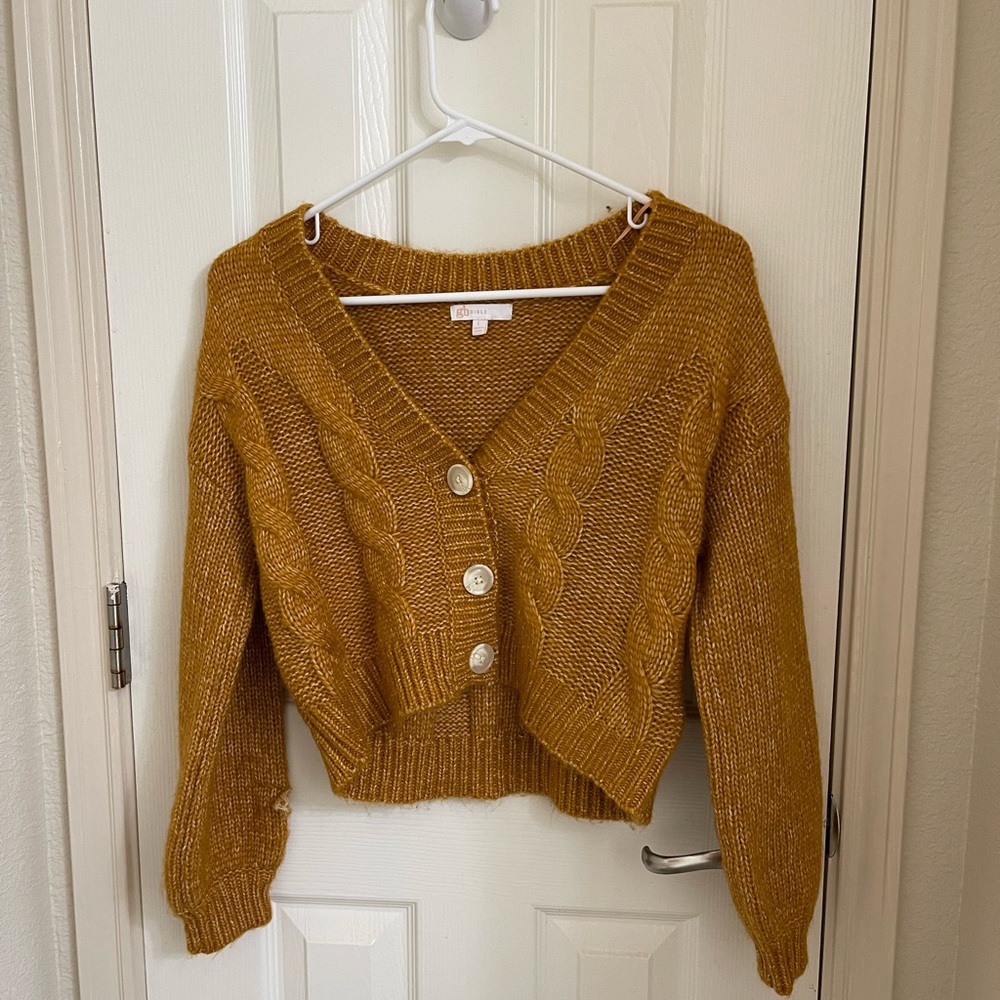 Women’s Sweater